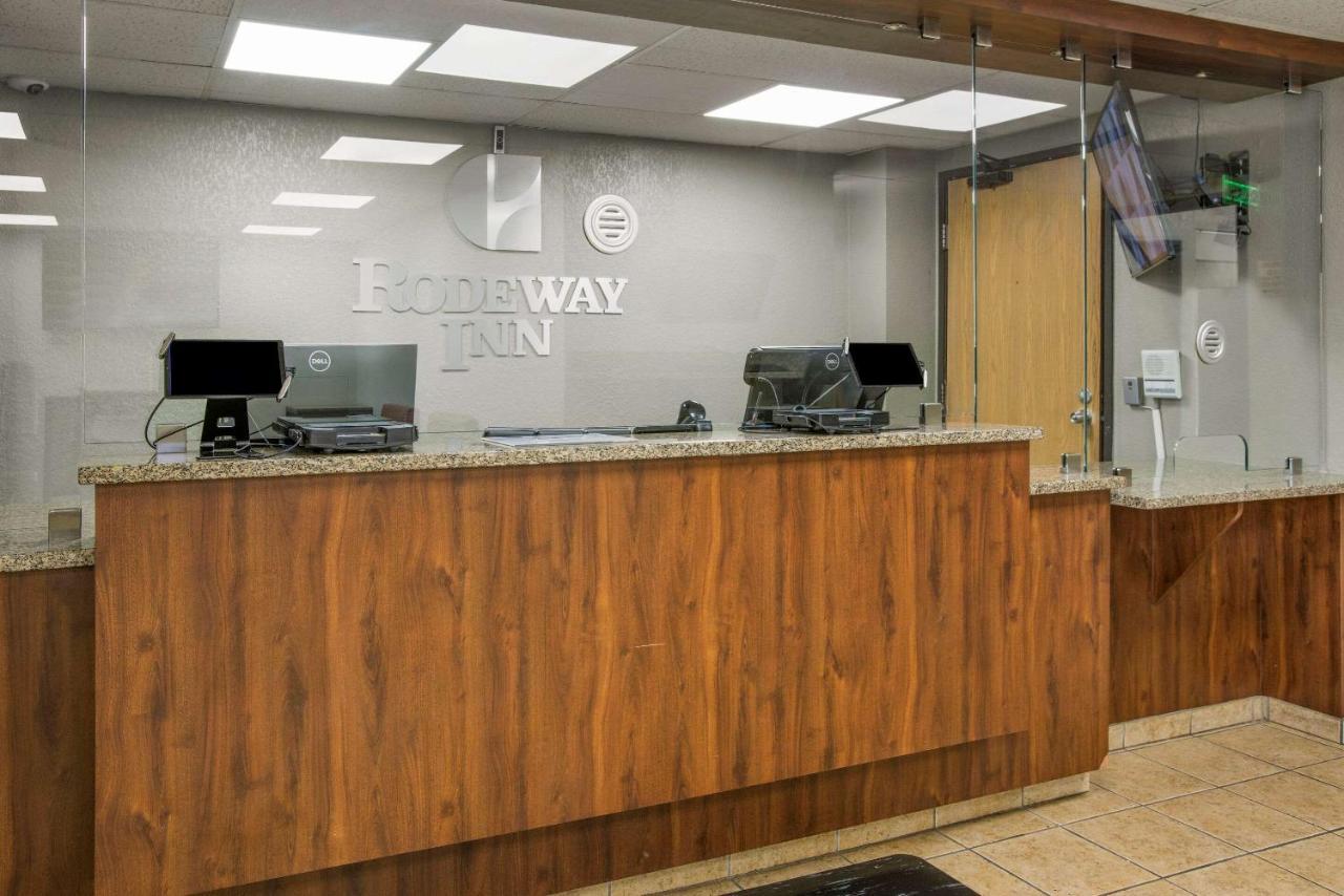 Rodeway Inn Cascade エクステリア 写真