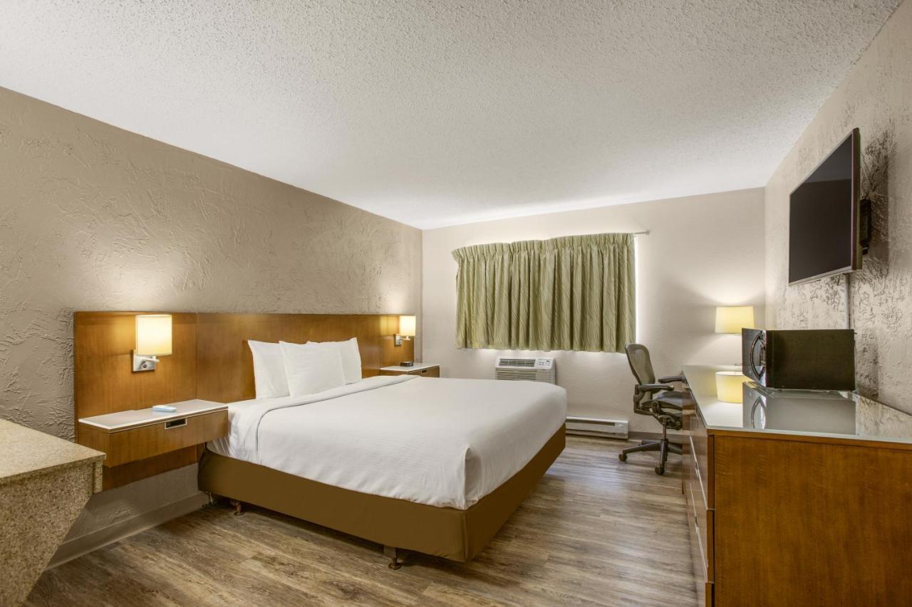 Rodeway Inn Cascade エクステリア 写真