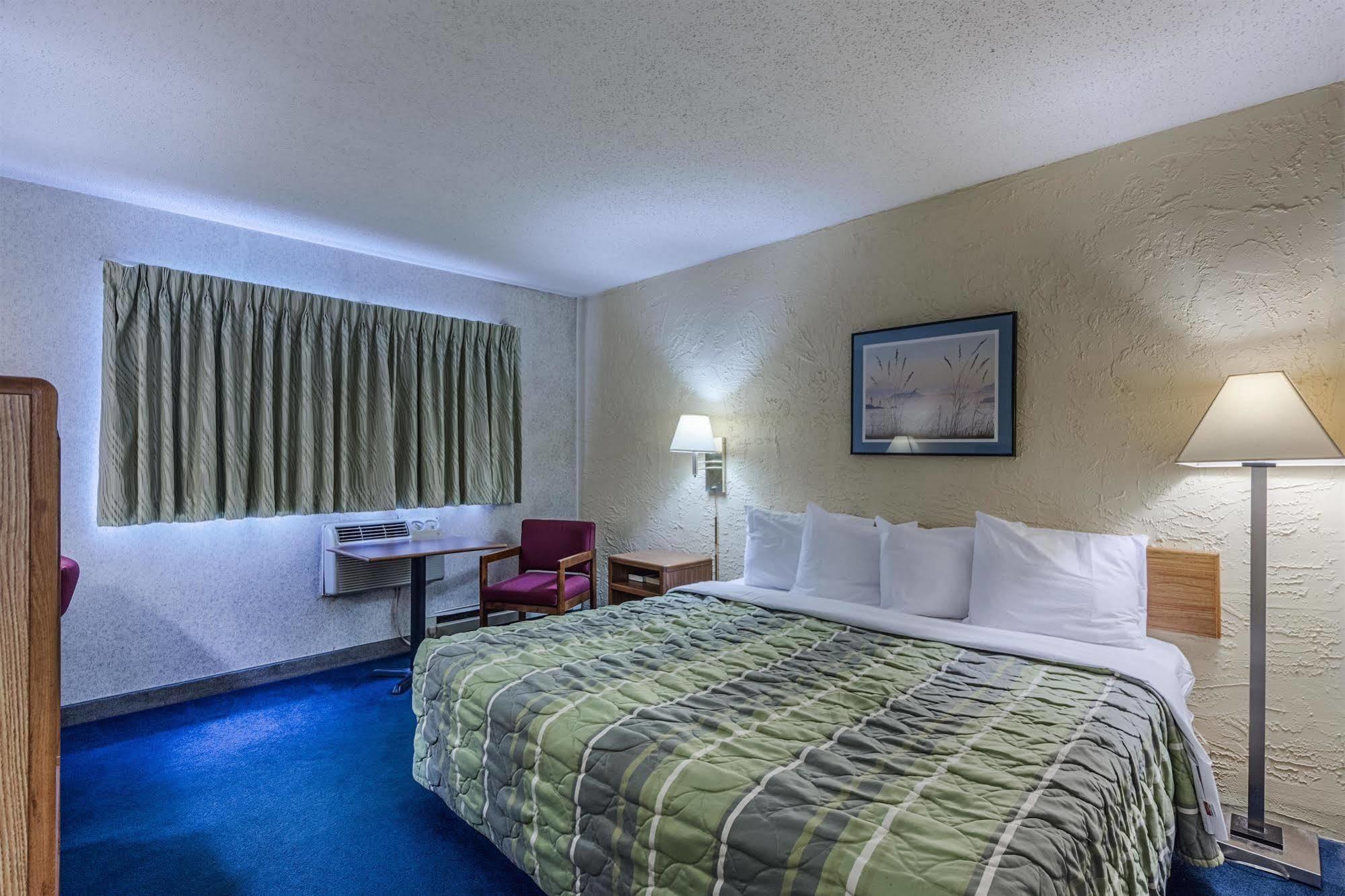 Rodeway Inn Cascade エクステリア 写真