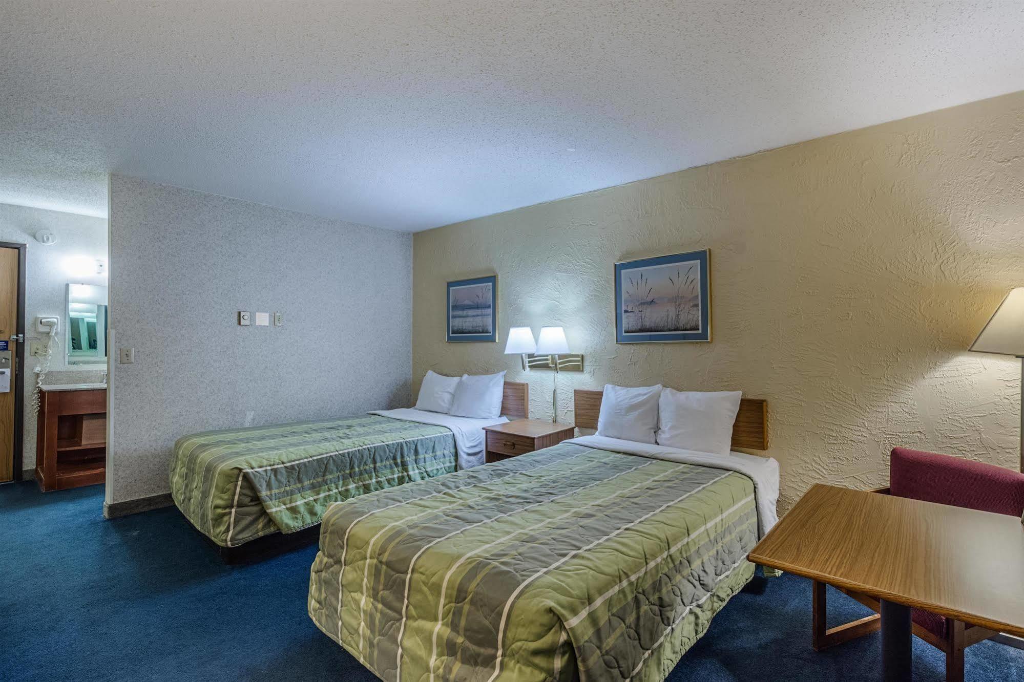 Rodeway Inn Cascade エクステリア 写真