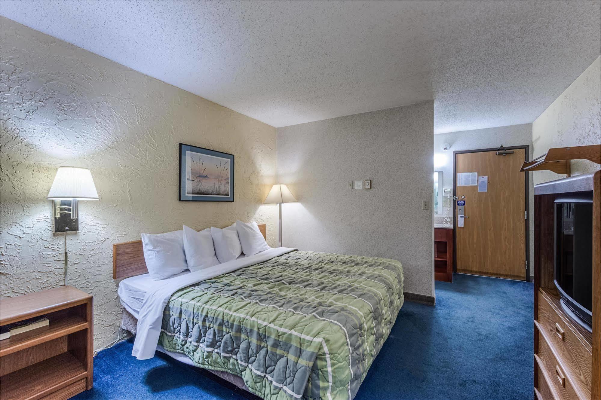 Rodeway Inn Cascade エクステリア 写真