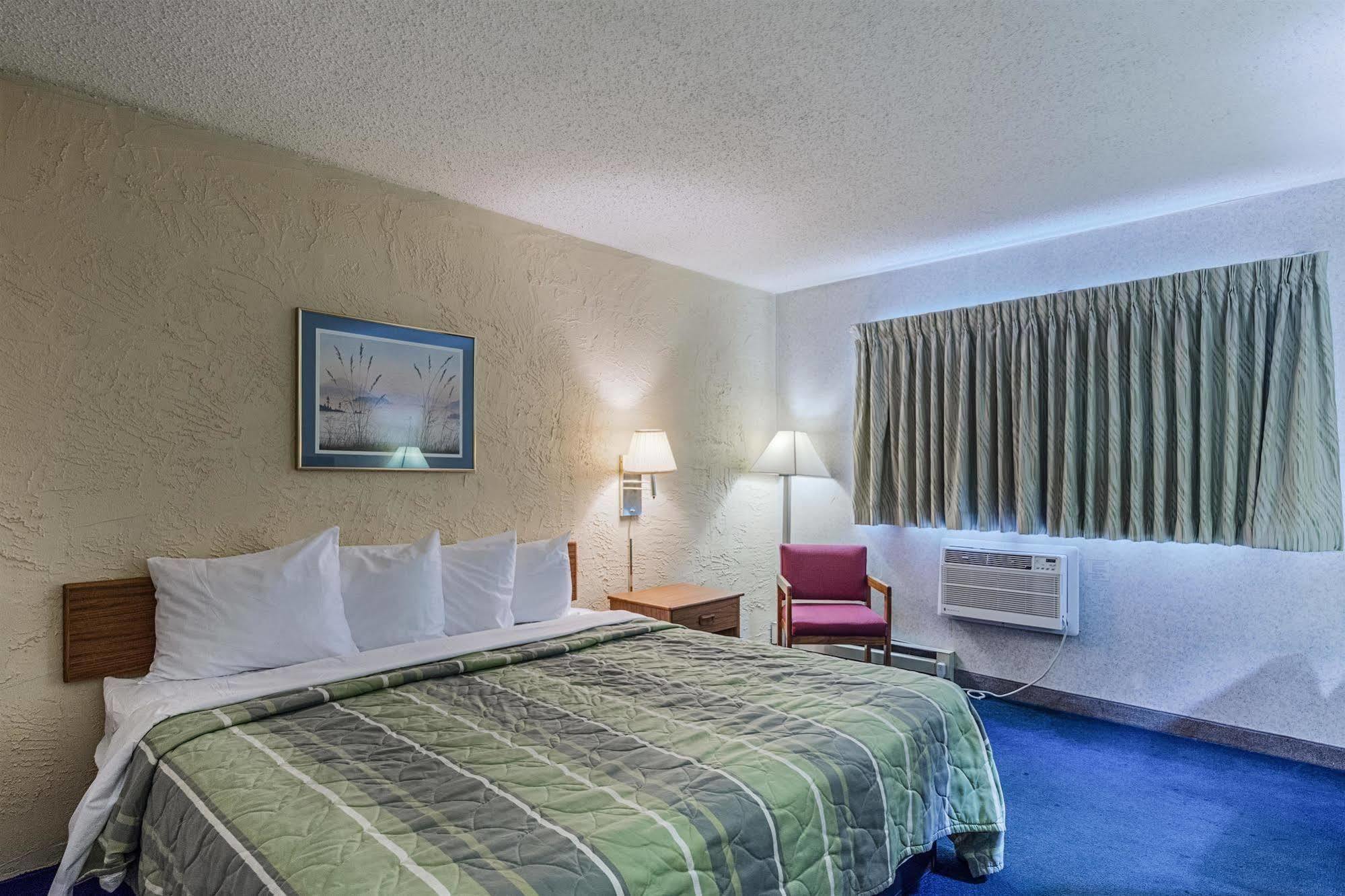 Rodeway Inn Cascade エクステリア 写真