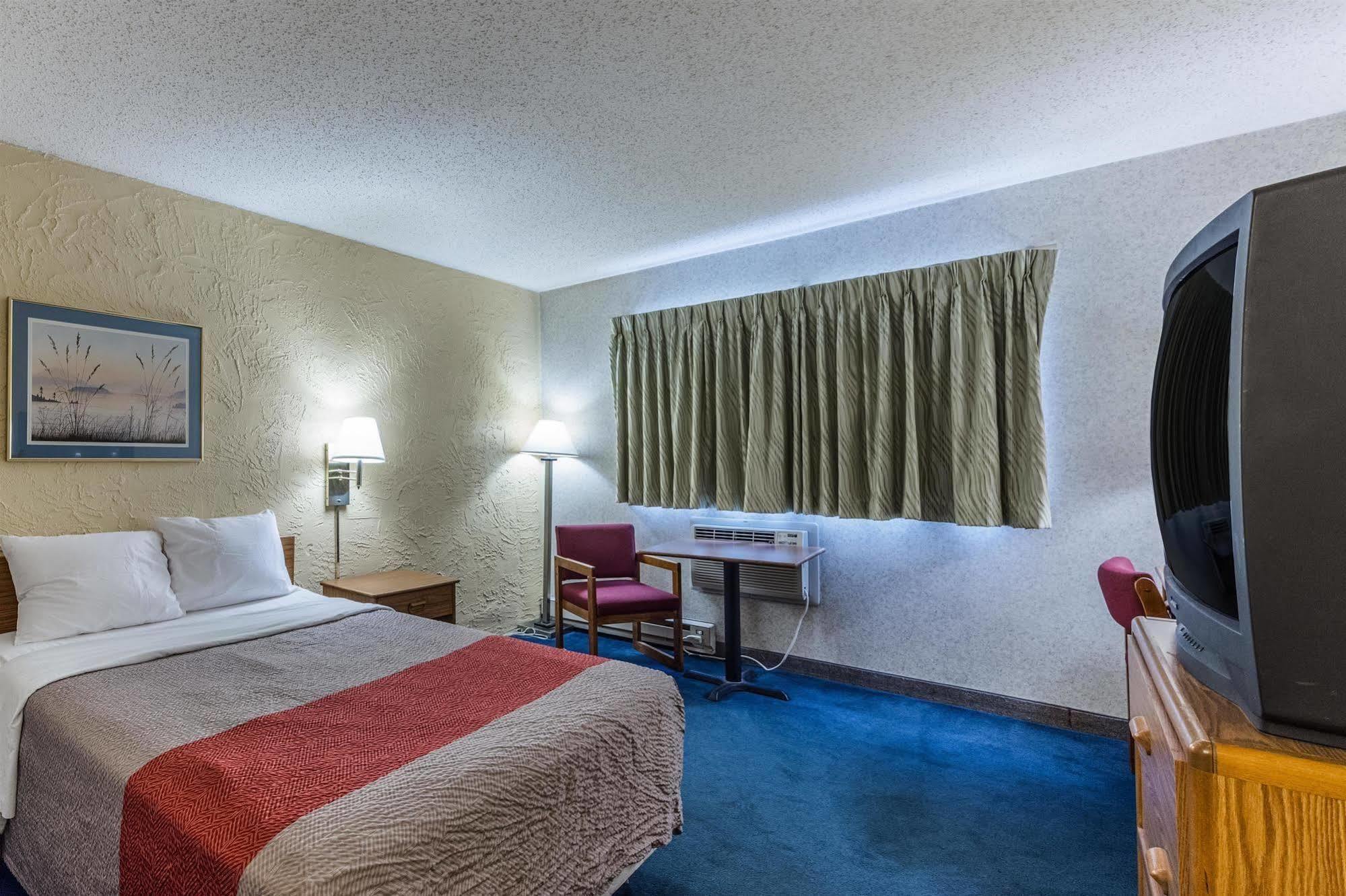 Rodeway Inn Cascade エクステリア 写真